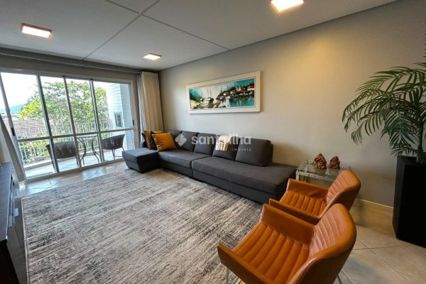 Apartamento à venda com 137m², 3 quartos, 3 suítes, 3 vagas no bairro Lagoa da Conceição em Florianópolis