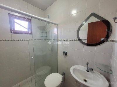 Casa à venda com 210m², 5 quartos, 1 suíte, 4 vagas no bairro Campeche em Florianópolis - Foto 8