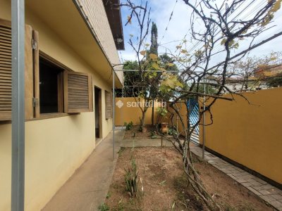 Casa à venda com 210m², 5 quartos, 1 suíte, 4 vagas no bairro Campeche em Florianópolis - Foto 24