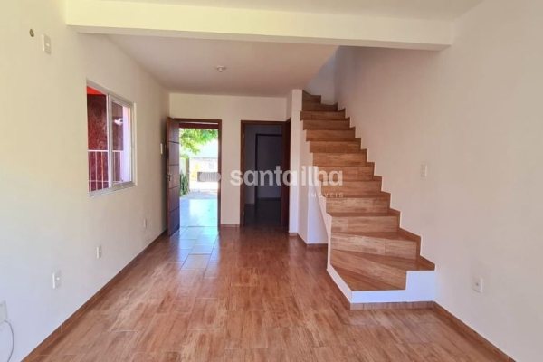 Casa à venda com 102m², 2 quartos, 1 vaga no bairro Campeche em Florianópolis