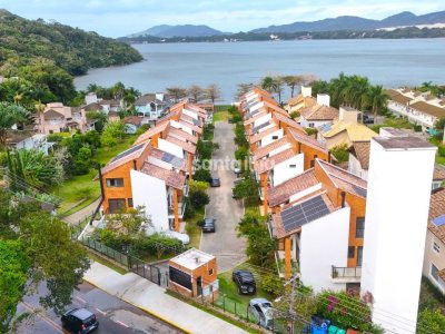 Casa em Condomínio à venda com 111m², 3 quartos, 3 suítes, 2 vagas no bairro Lagoa da Conceição em Florianópolis - Foto 40