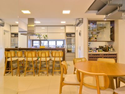 Casa em Condomínio à venda com 111m², 3 quartos, 3 suítes, 2 vagas no bairro Lagoa da Conceição em Florianópolis - Foto 2