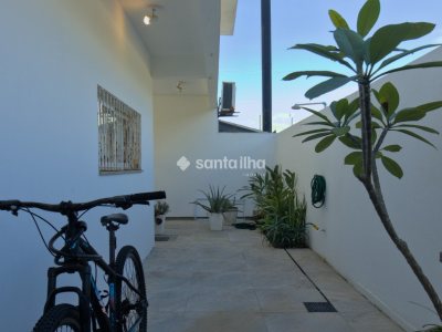 Casa à venda com 132m², 3 quartos, 1 suíte, 2 vagas no bairro Morro das Pedras em Florianópolis - Foto 4