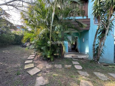 Casa à venda com 330m², 4 quartos, 2 suítes, 1 vaga no bairro Rio Tavares em Florianópolis - Foto 4