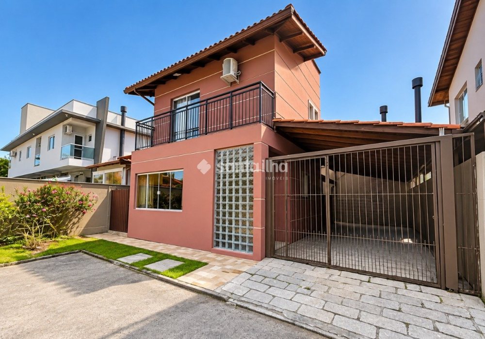 Casa à venda com 75m², 2 quartos, 2 vagas no bairro Campeche em Florianópolis - Foto 1