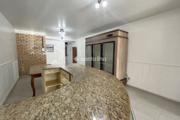 Loja para alugar com 38m², 2 vagas no bairro Açores em Florianópolis