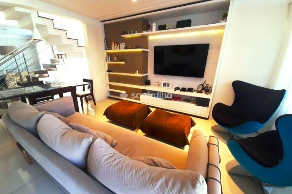Casa em Condomínio à venda com 283m², 4 quartos, 1 suíte, 2 vagas no bairro Ribeirão da Ilha em Florianópolis