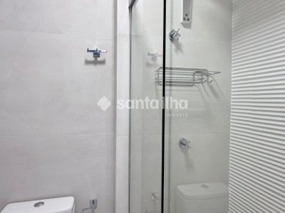 Casa à venda com 72m², 3 quartos, 2 suítes, 2 vagas no bairro Armação em Florianópolis - Foto 25