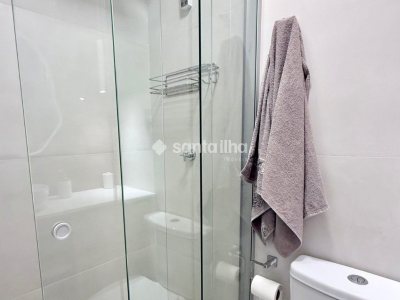 Casa à venda com 72m², 3 quartos, 2 suítes, 2 vagas no bairro Armação em Florianópolis - Foto 29