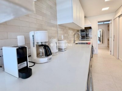 Casa à venda com 72m², 3 quartos, 2 suítes, 2 vagas no bairro Armação em Florianópolis - Foto 13