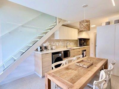Casa à venda com 72m², 3 quartos, 2 suítes, 2 vagas no bairro Armação em Florianópolis - Foto 11