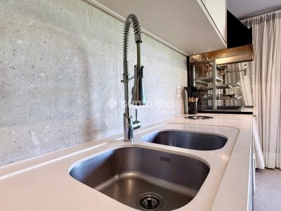 Casa à venda com 72m², 3 quartos, 2 suítes, 2 vagas no bairro Armação em Florianópolis - Foto 8