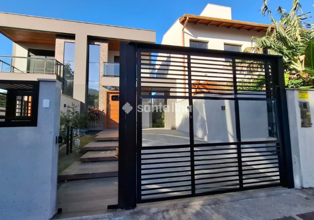 Casa à venda com 125m², 3 quartos, 3 suítes, 1 vaga no bairro Açores em Florianópolis - Foto 1