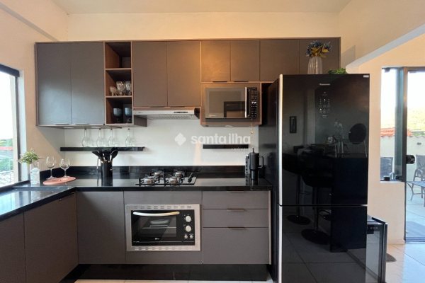 Casa para alugar com 60m², 2 quartos no bairro Armação em Florianópolis