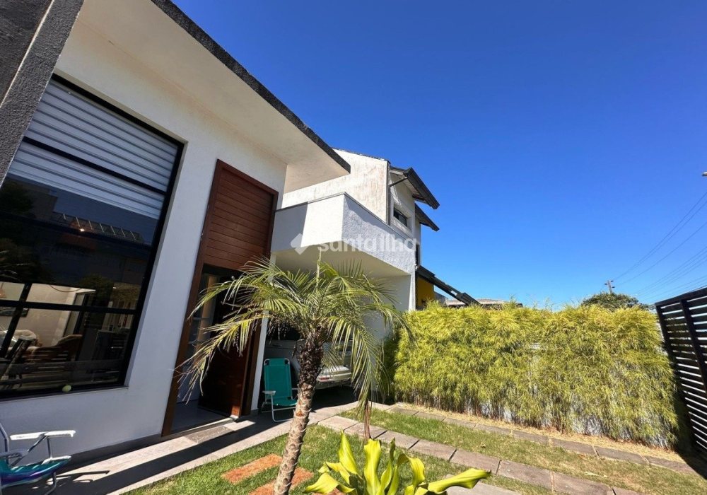 Casa à venda com 136m², 3 quartos, 1 suíte, 2 vagas no bairro Rio Tavares em Florianópolis - Foto 1
