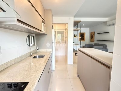 Apartamento à venda com 87m², 3 quartos, 1 suíte, 2 vagas no bairro Campeche em Florianópolis - Foto 4