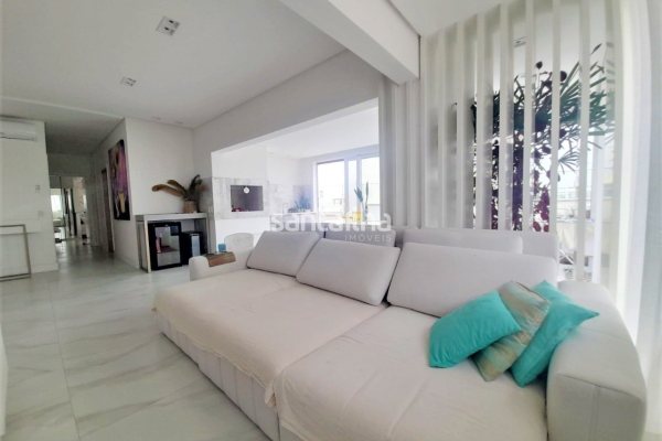 Cobertura à venda com 166m², 3 quartos, 1 suíte, 2 vagas no bairro Campeche em Florianópolis