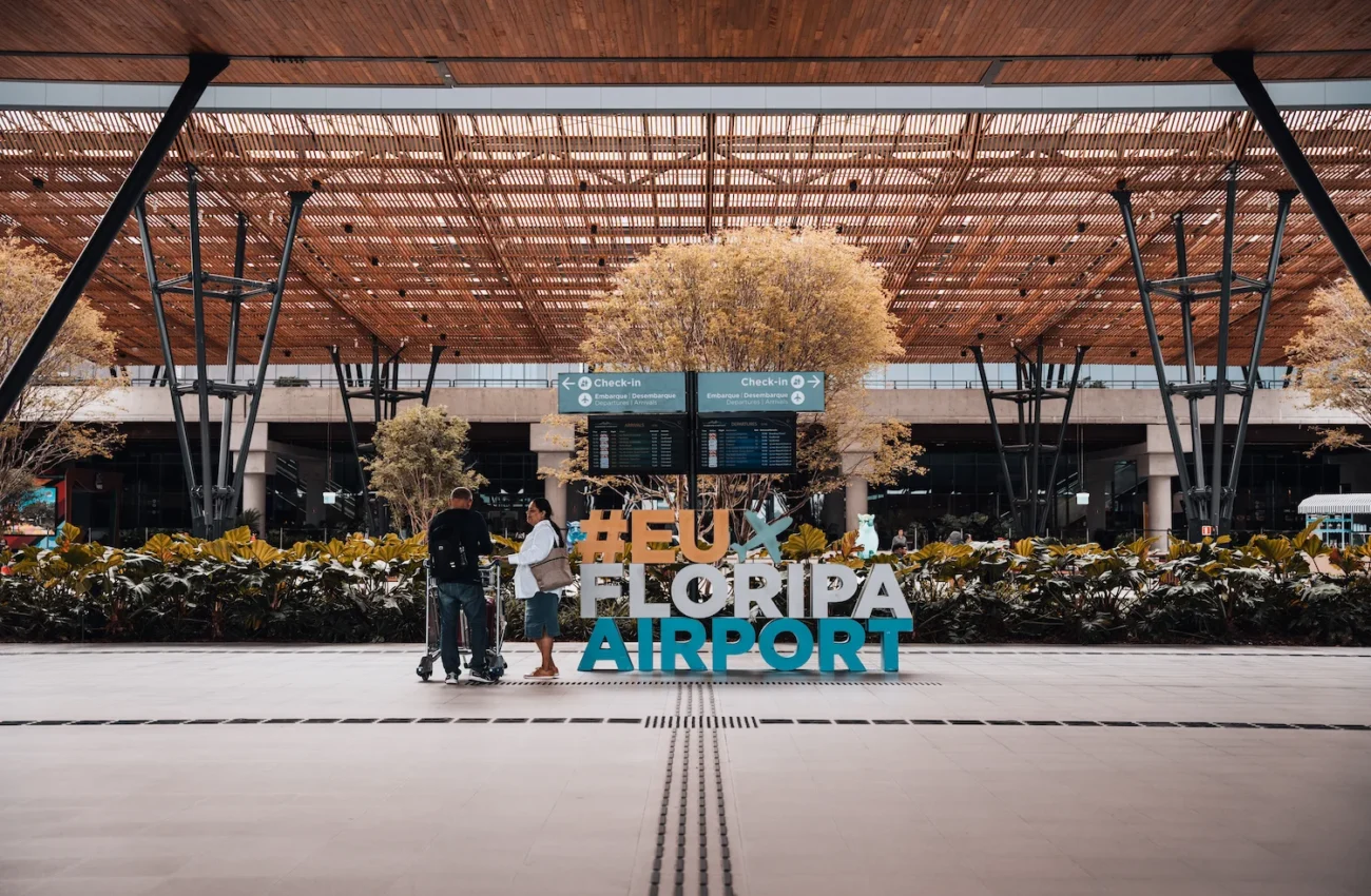 Aeroporto de Floripa, localizado no bairro Carianos